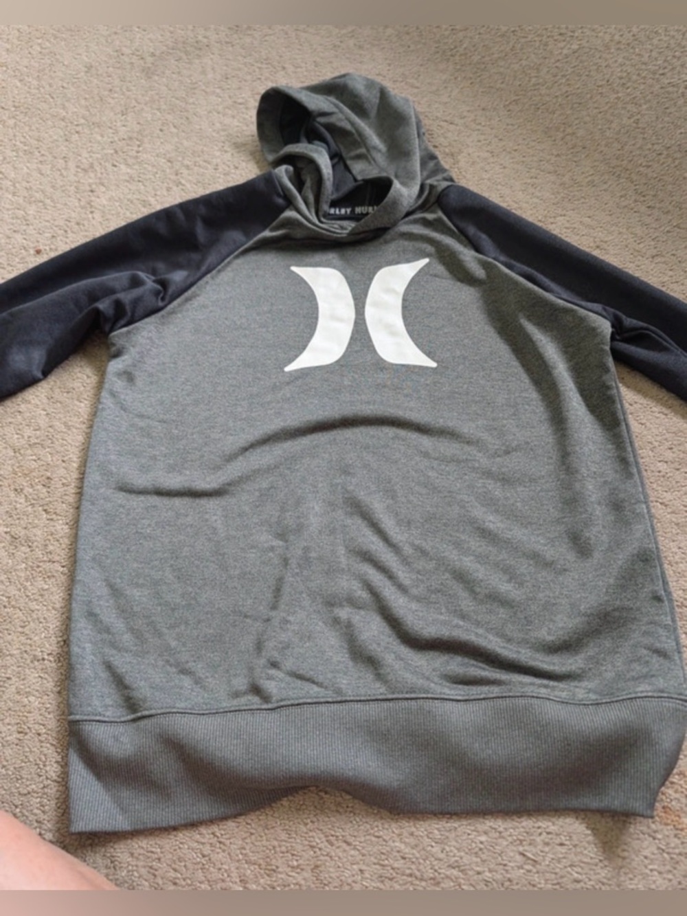 Hurley Gray Hooded Sweatshirt with Logo Boys size L
